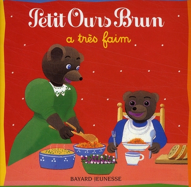 Petit ours brun a tres faim