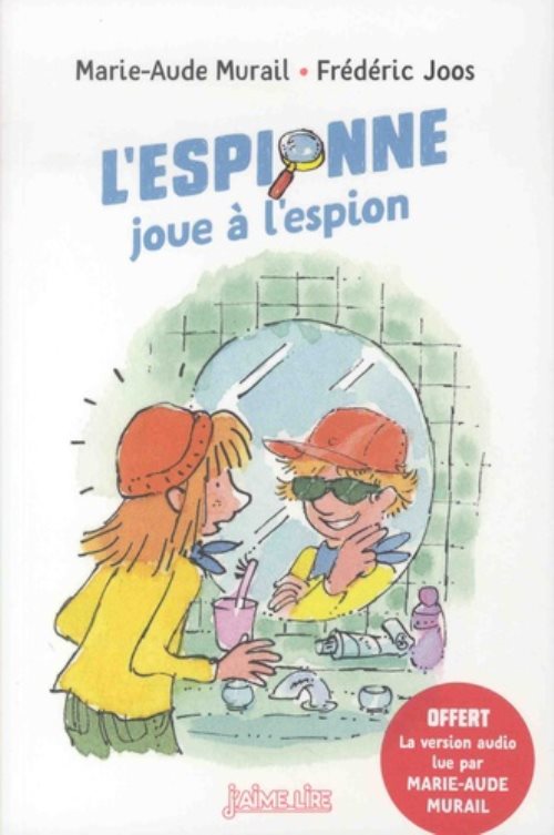 L'espionne joue a l'espion